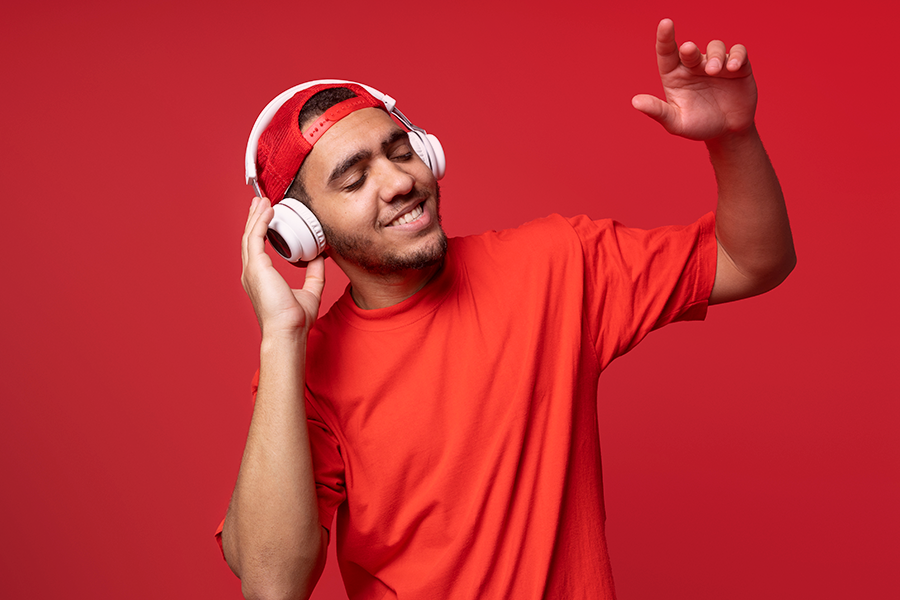 o-impacto-da-musica-na-experiencia-do-cliente-varejista-blog
